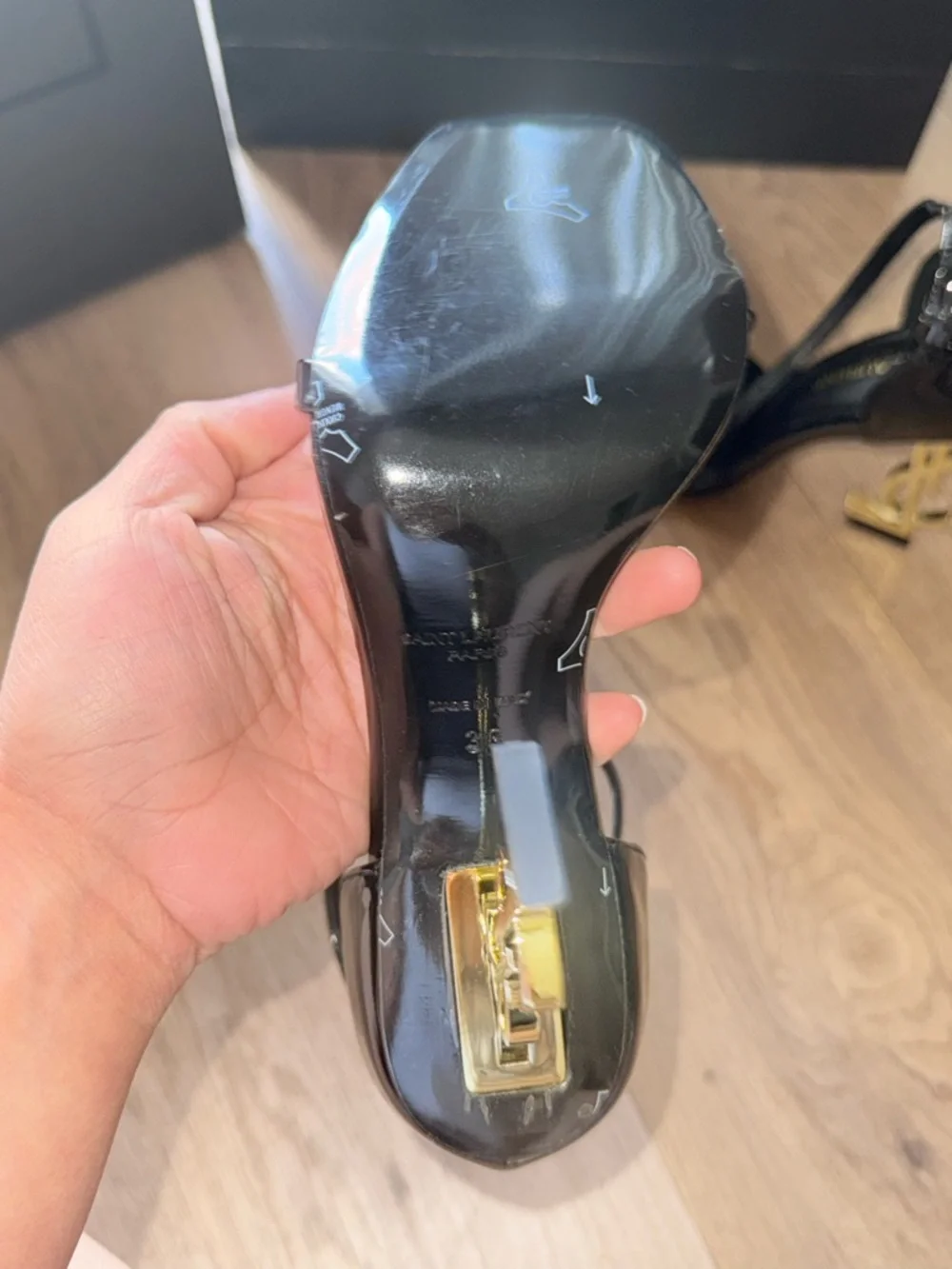 Saint Laurent Black Patent Leather Logo-Heel Sandals - Picture 4 of 5